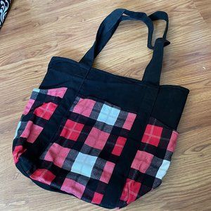 thirty one Go To Tote in Check Mate